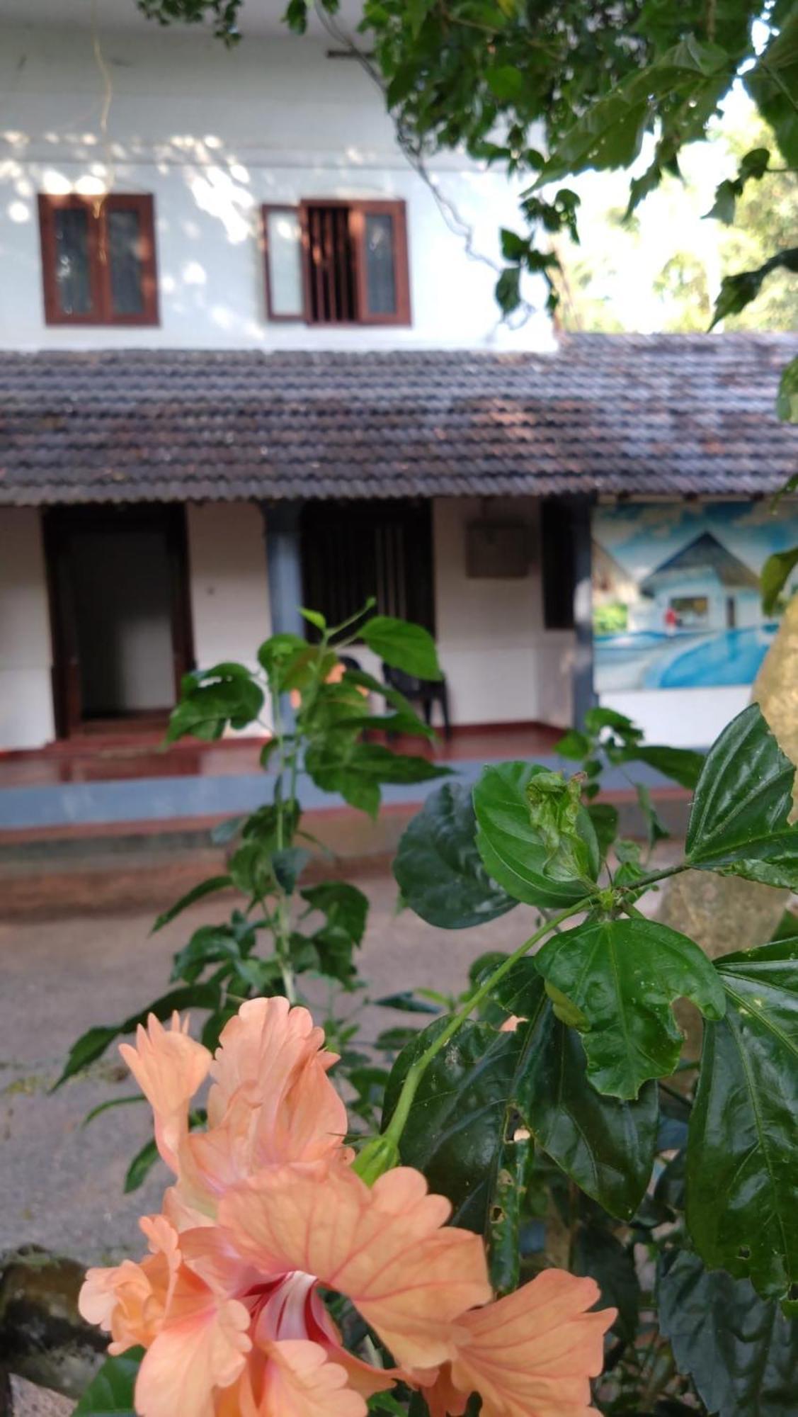 Bed and Breakfast Perch Next Door Kannur Exteriér fotografie