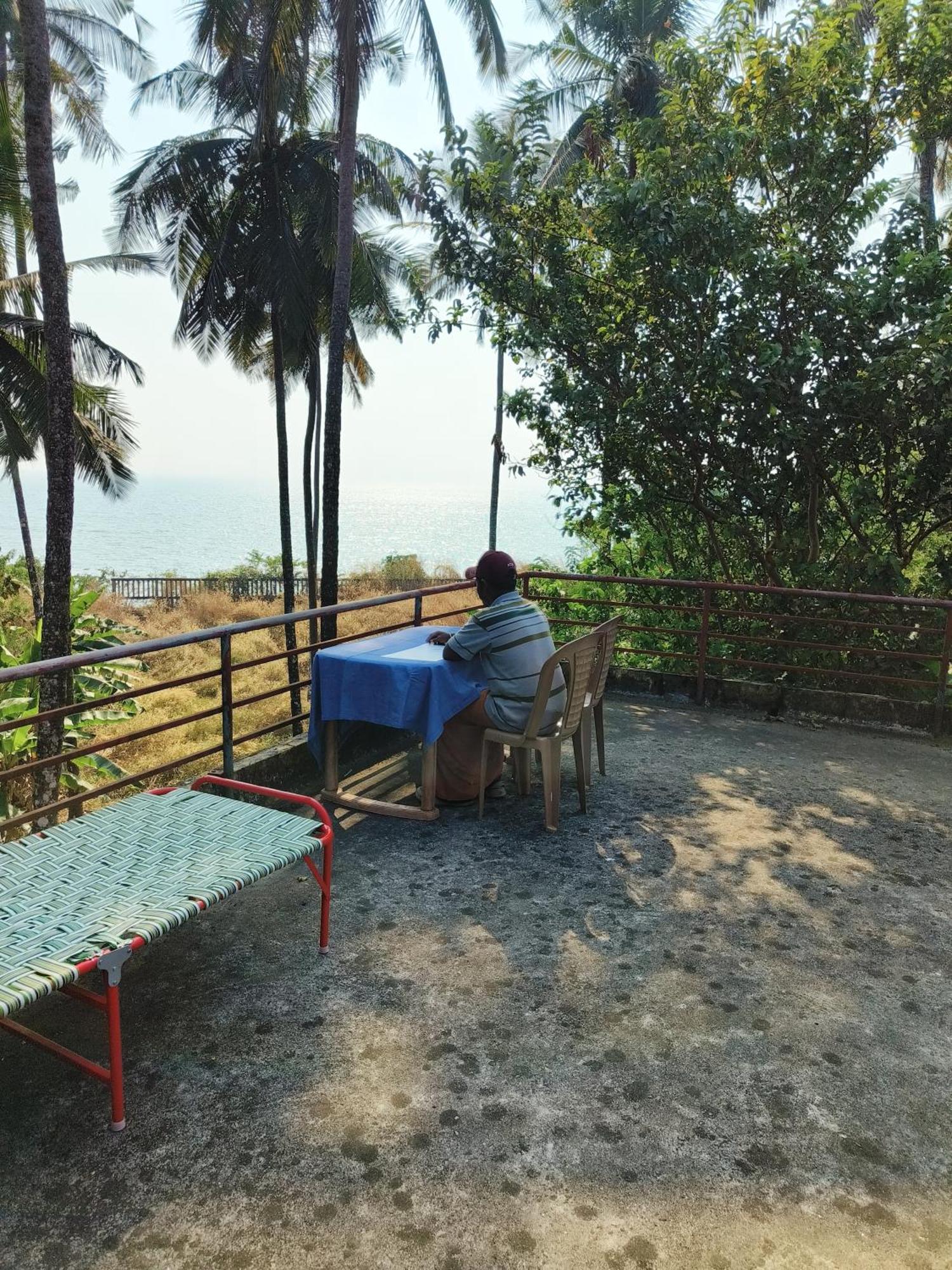 Bed and Breakfast Perch Next Door Kannur Exteriér fotografie